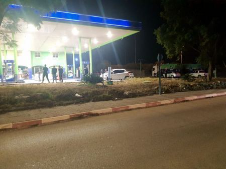 اصابة شابين من شفاعمرو اطلاق نار داخل محطة وقود الجليل